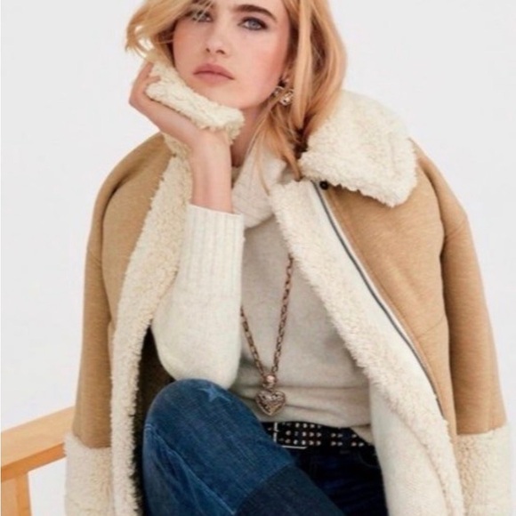 CAbi McQueen Jacket Style #3908 - Picture 2 of 5